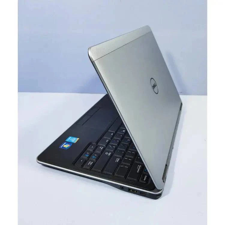 Dell Latitude E7240 Laptop Dell SariQart